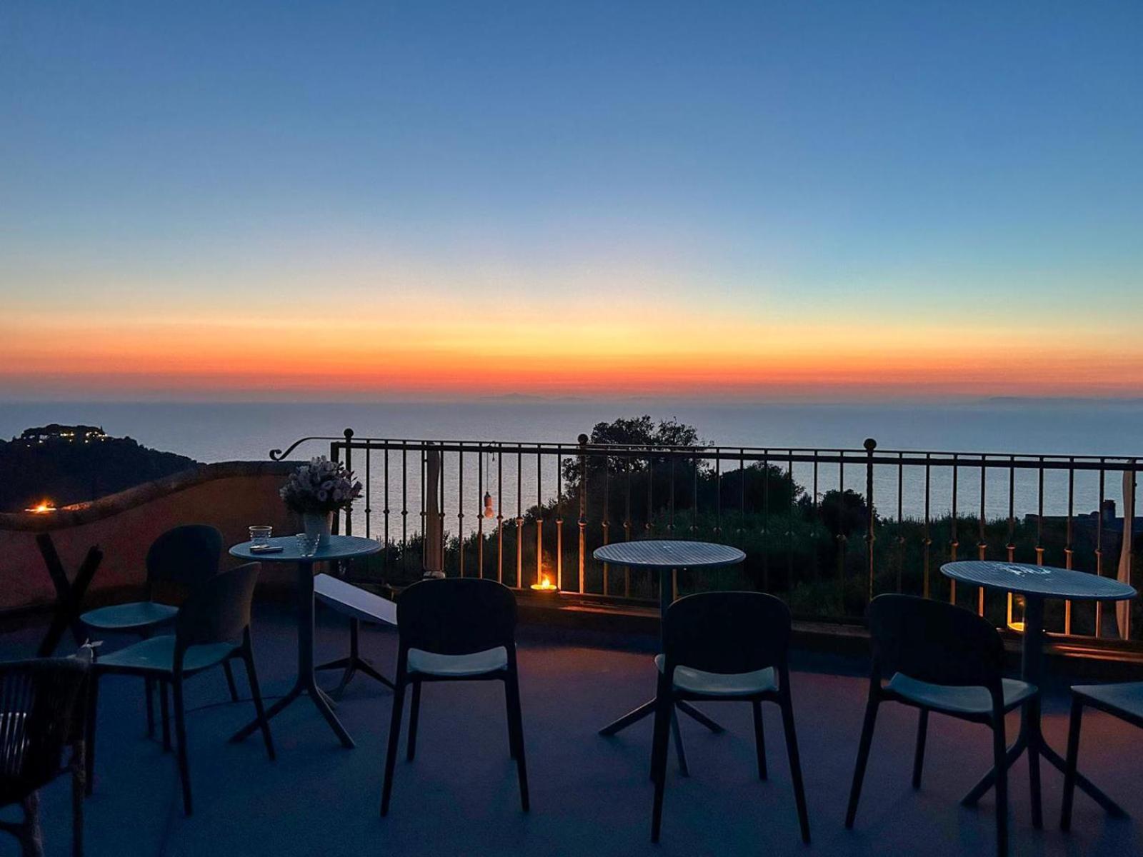 Villa Velta Sea Sunset Porto Santo Stefano  Kültér fotó