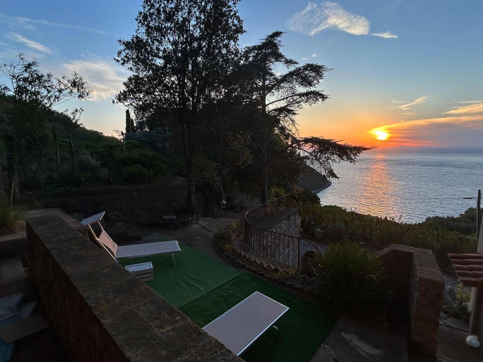 Villa Velta Sea Sunset Porto Santo Stefano  Kültér fotó